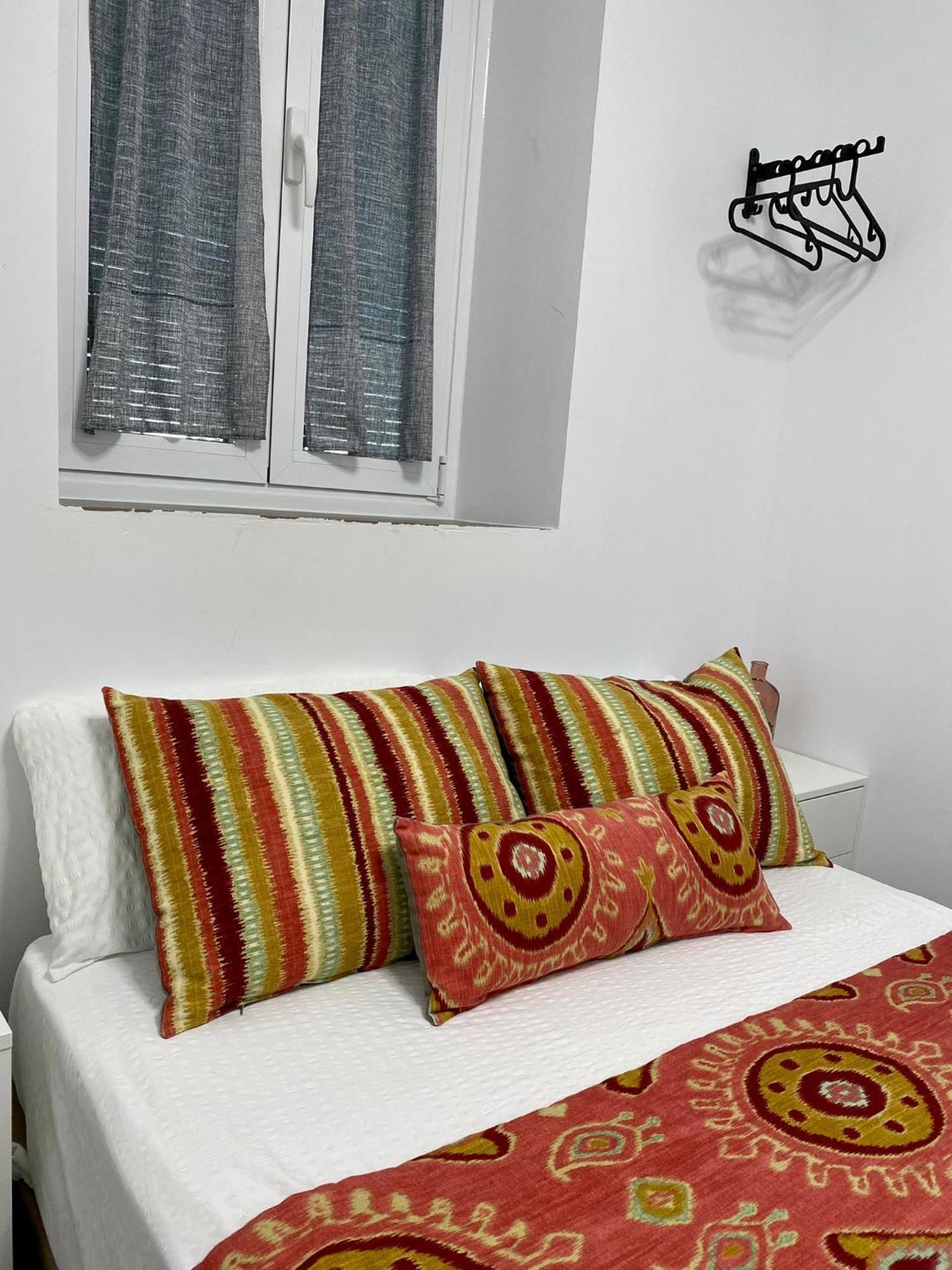 Anka Kurro Bed & Breakfast Rota Exterior photo